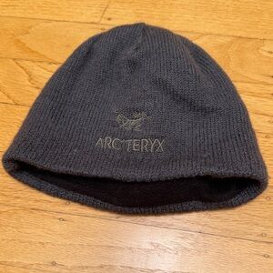 Arcteryx Grey Wool Beanie small medium